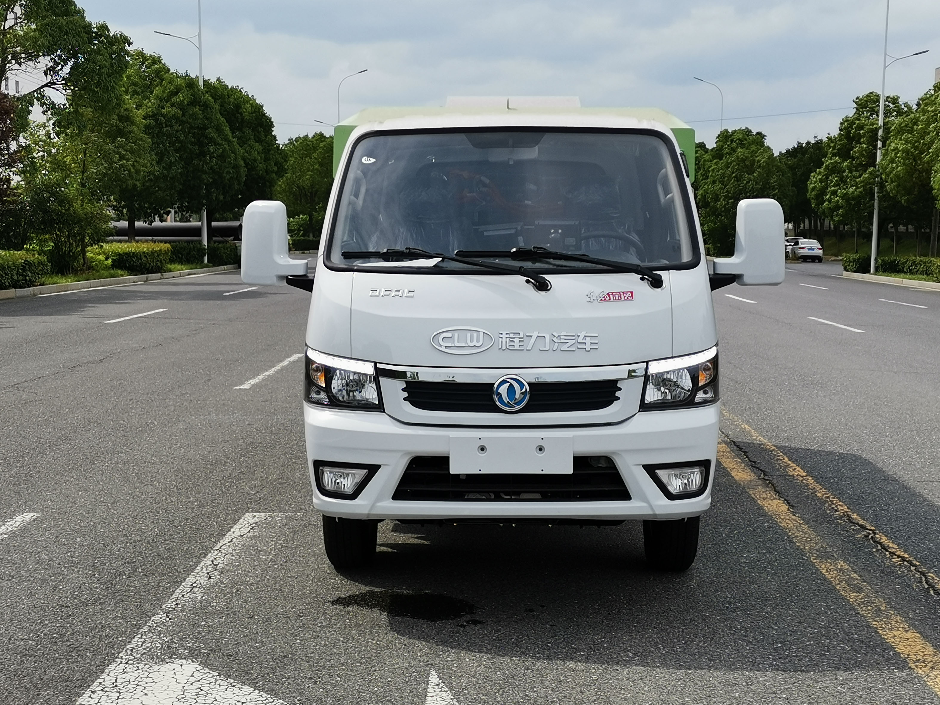 東風途逸3.8方多功能洗掃車圖片2