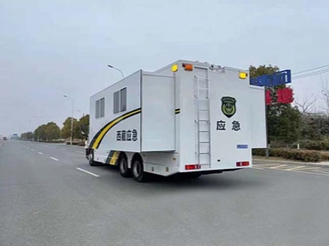 汕德卡通訊指揮車(chē)圖片5