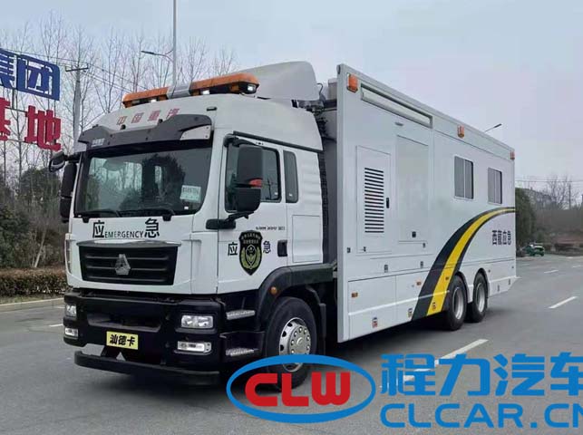 汕德卡通訊指揮車(chē)圖片4